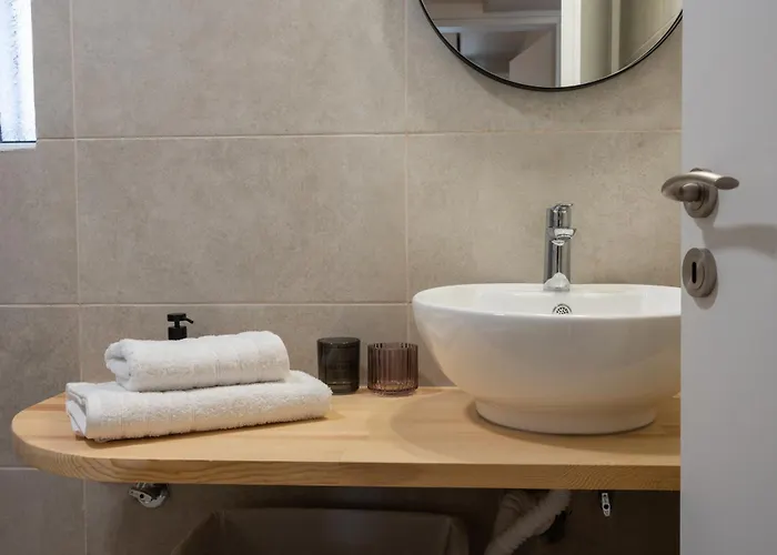 Mika's Loft - Tatil Evi Pylos